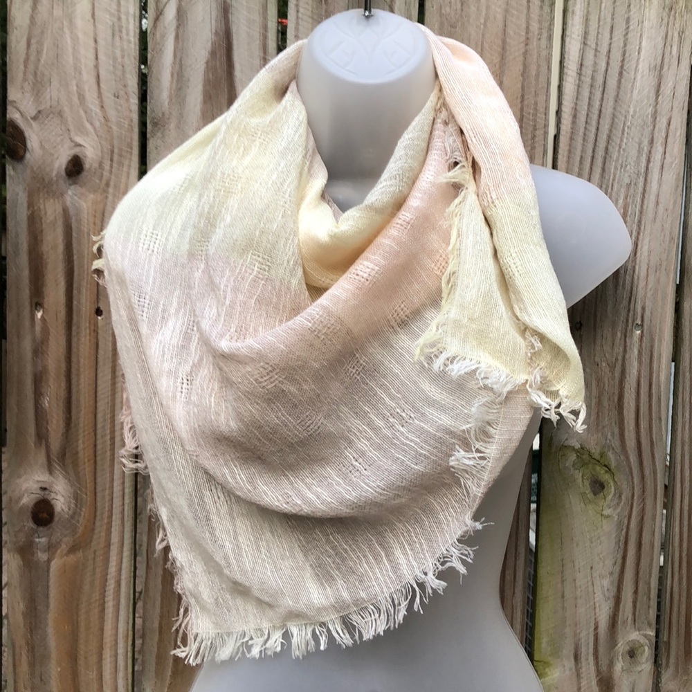 Plaid Fashion Natural Look & feel Scarf - Picture 4 of 5
